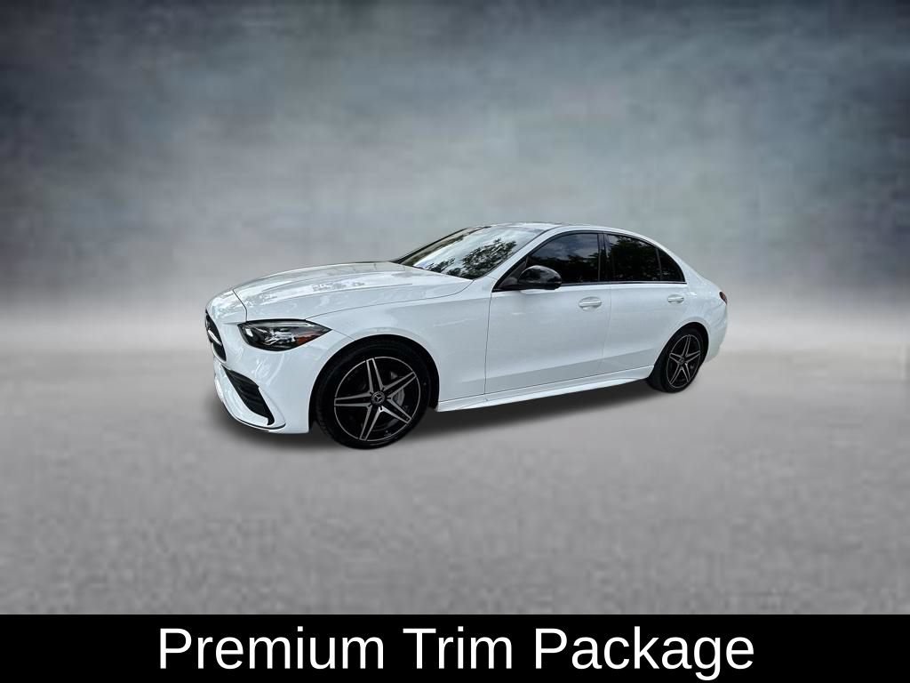 Used 2023 Mercedes-Benz C 300 Sedan image 3