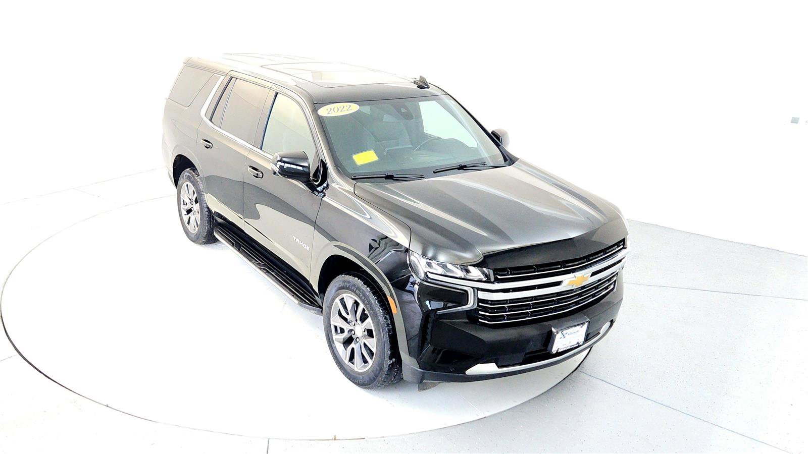 Used 2022 Chevrolet Tahoe LT w/ Luxury Package image 13
