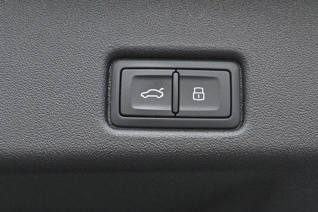 Certified 2025 Audi Q5 Prestige AWD/4WD image 33