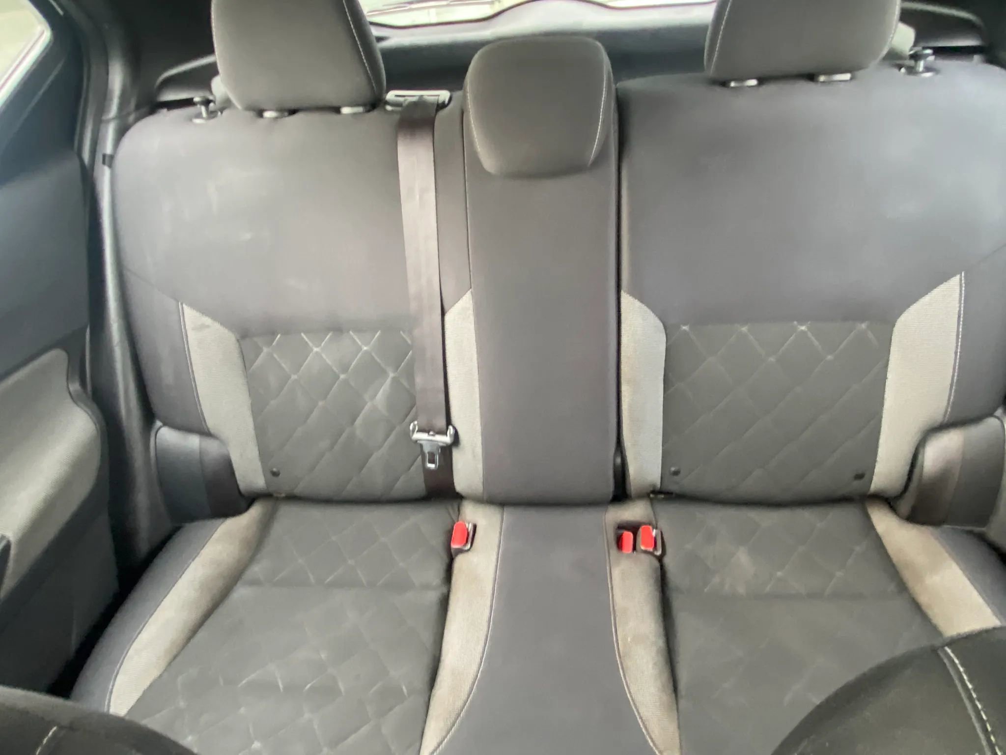 Used 2018 Nissan Kicks S image 10