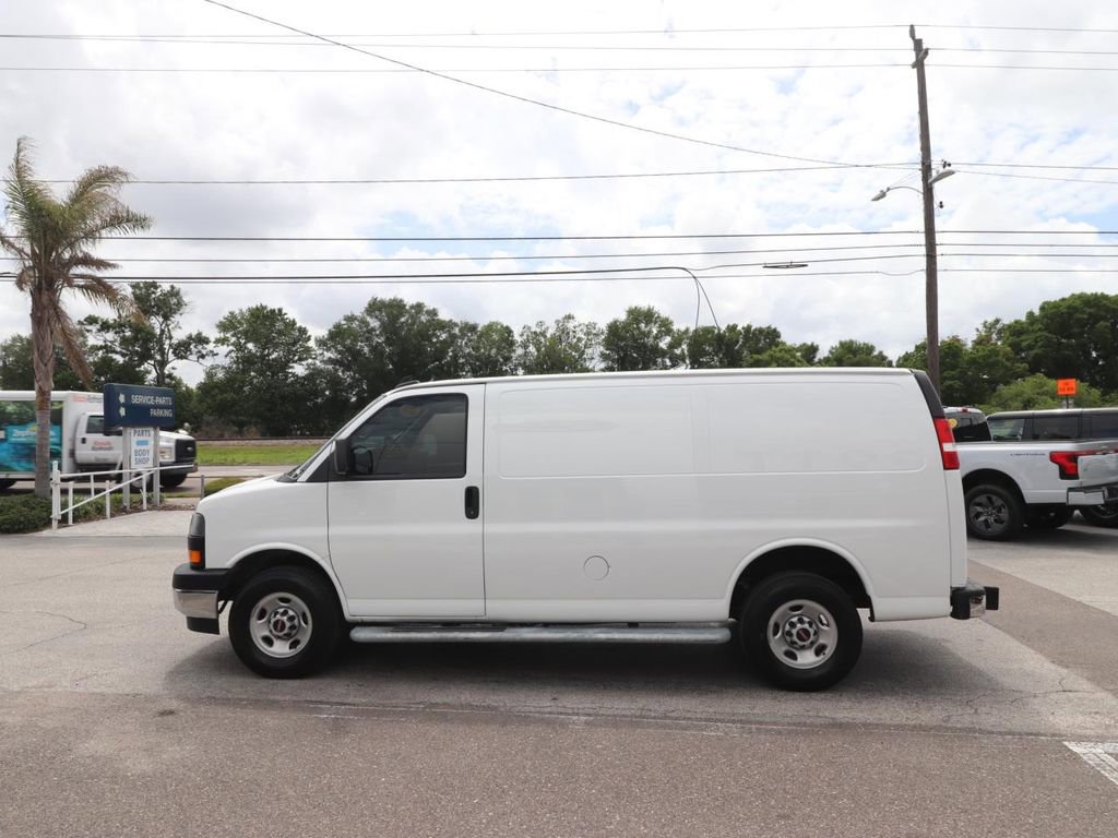 Used 2024 GMC Savana 2500 w/ Driver Convenience Package image 8