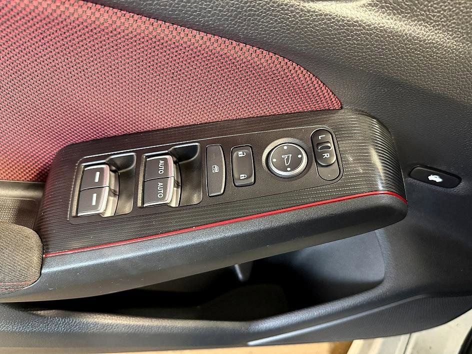 Used 2022 Honda Civic Si image 17