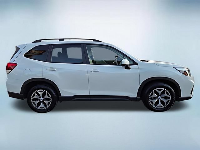 Used 2020 Subaru Forester Premium w/ Popular Package #1 AWD/4WD image 3