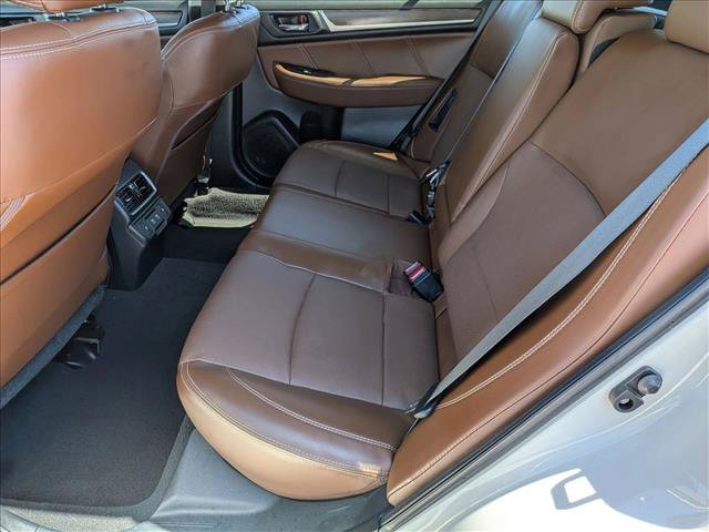 Used 2019 Subaru Outback 3.6R Touring w/ Popular Package #3A AWD/4WD image 17