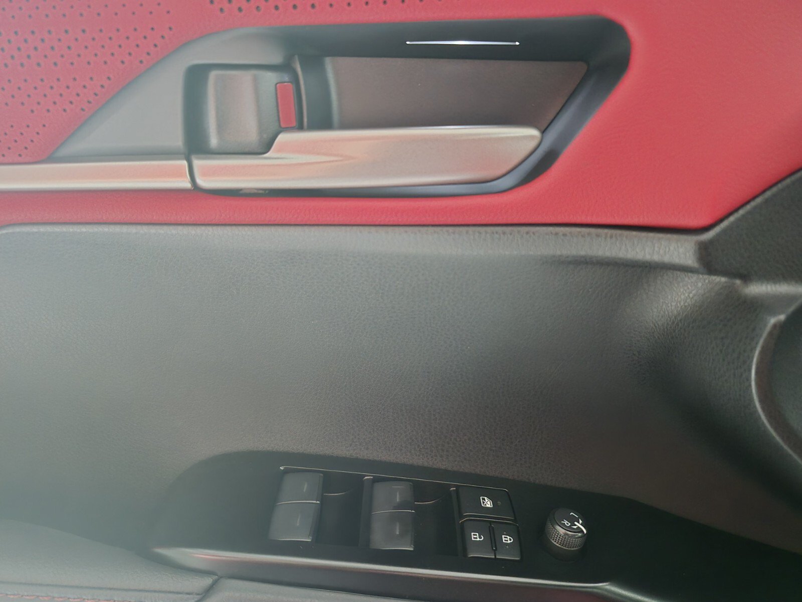 New 2026 Toyota Camry XSE FWD image 15