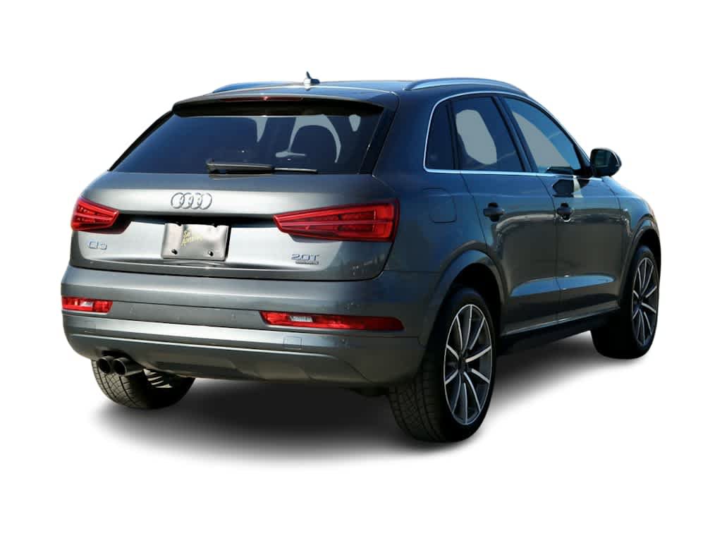 Used 2018 Audi Q3 2.0T Premium Plus w/ Premium Plus Package AWD/4WD image 5