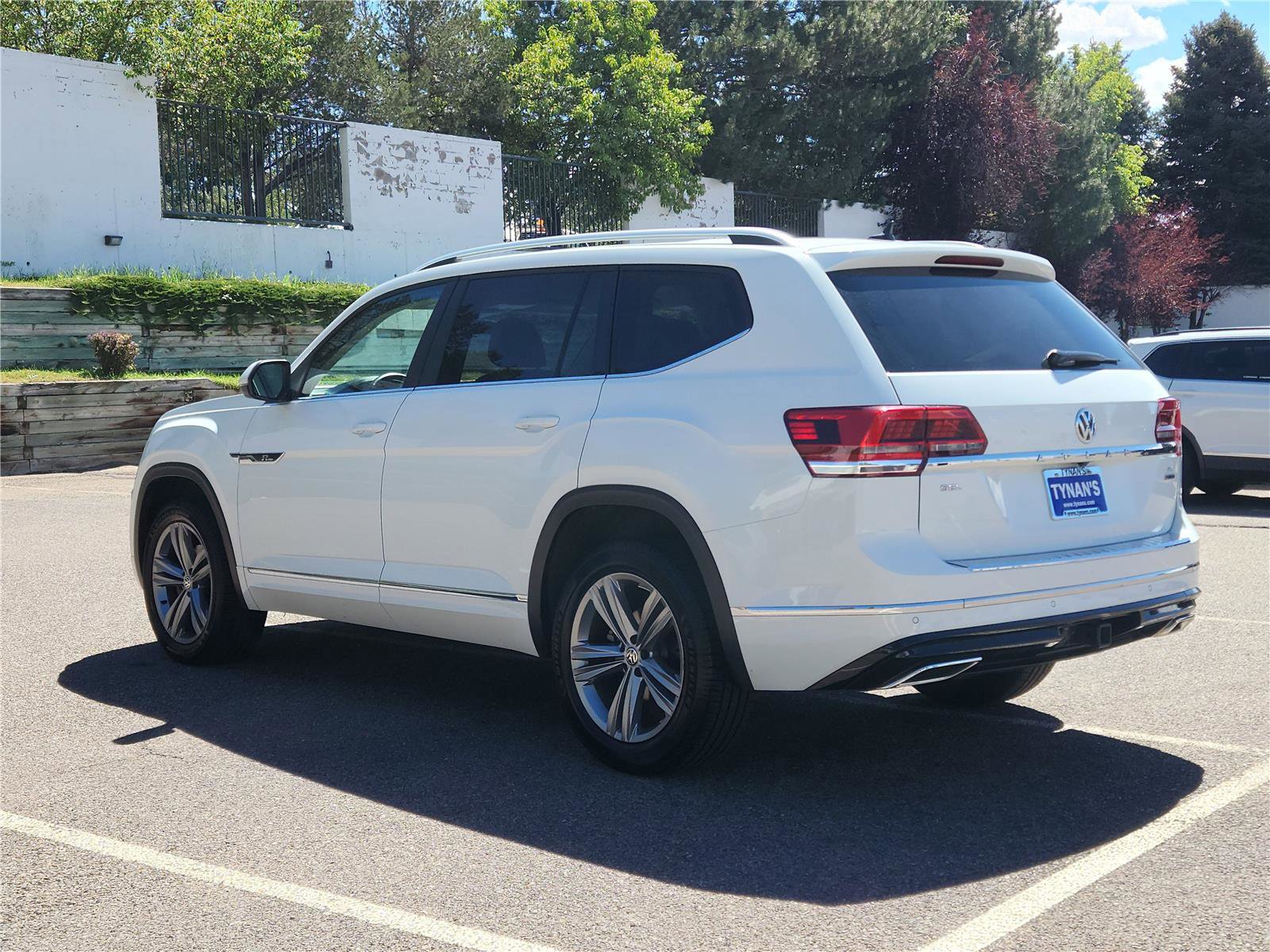 Used 2019 Volkswagen Atlas SEL R-Line image 5