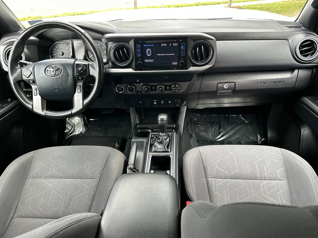 Used 2019 Toyota Tacoma TRD Off-Road AWD/4WD image 13