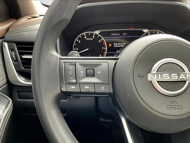 Used 2023 Nissan Rogue SV FWD image 16