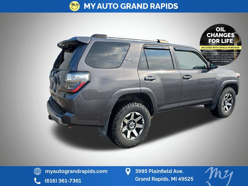 Used 2017 Toyota 4Runner TRD Off-Road Premium AWD/4WD image 7