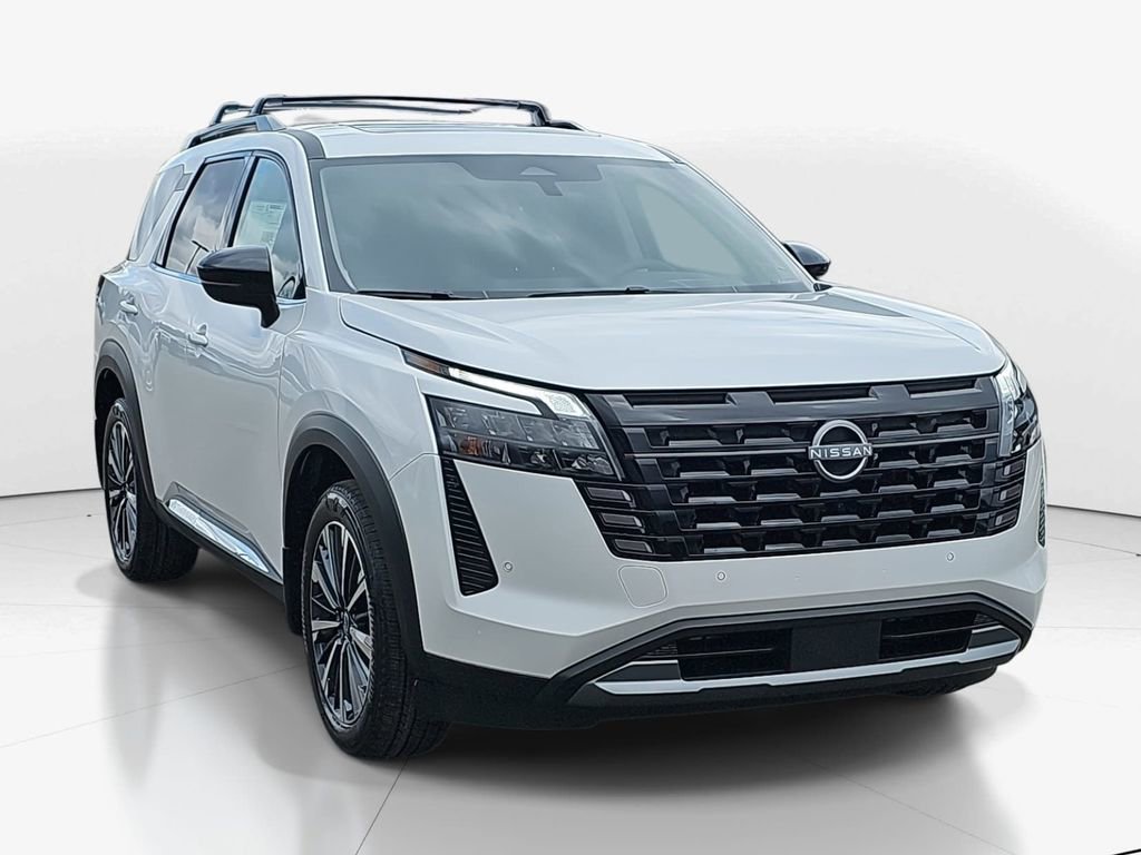 New 2026 Nissan Pathfinder Platinum w/ Cargo Package image 2