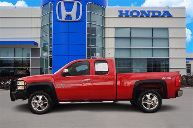 Used 2012 Chevrolet Silverado 1500 LT image 3