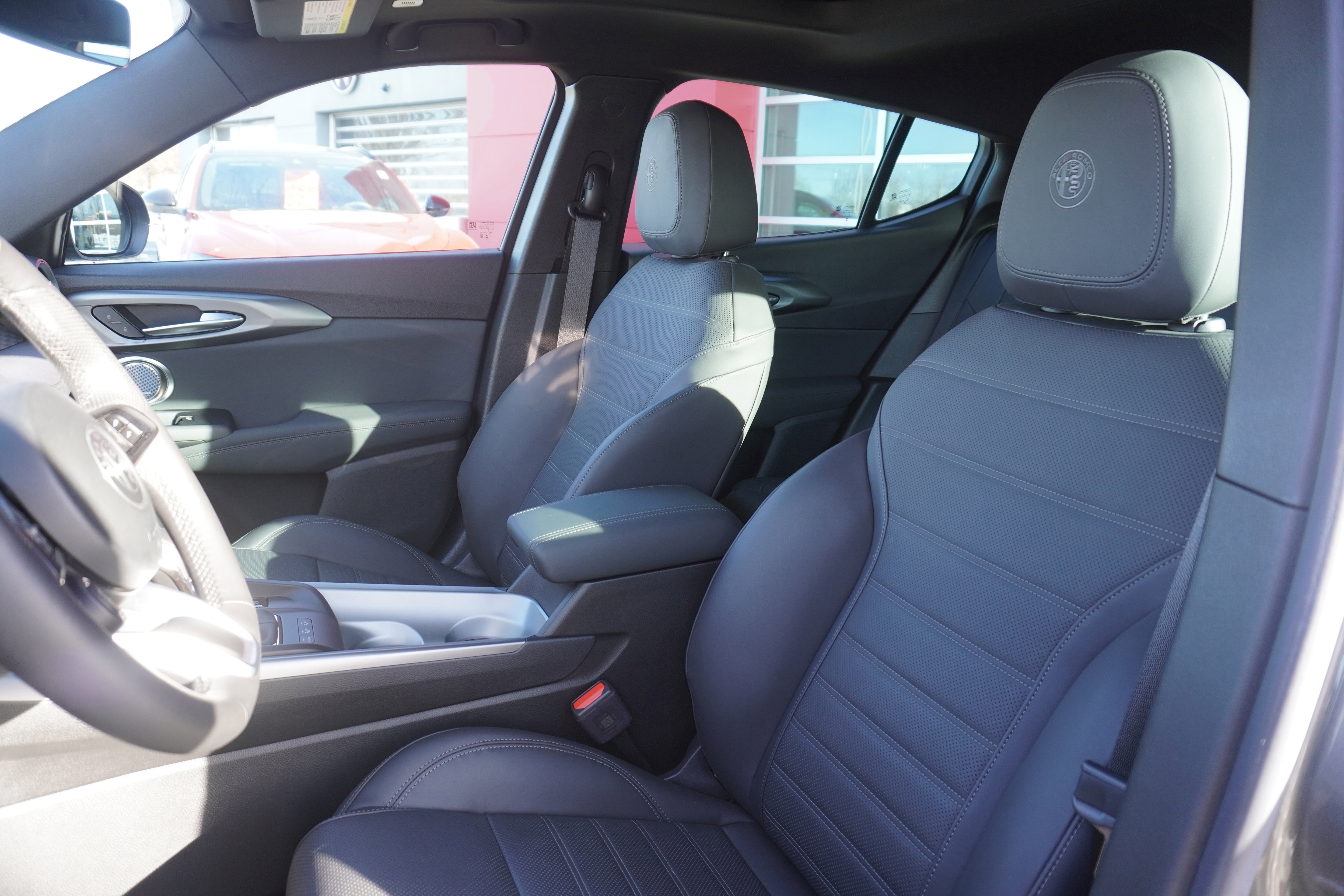 New 2024 Alfa Romeo Tonale Veloce image 18