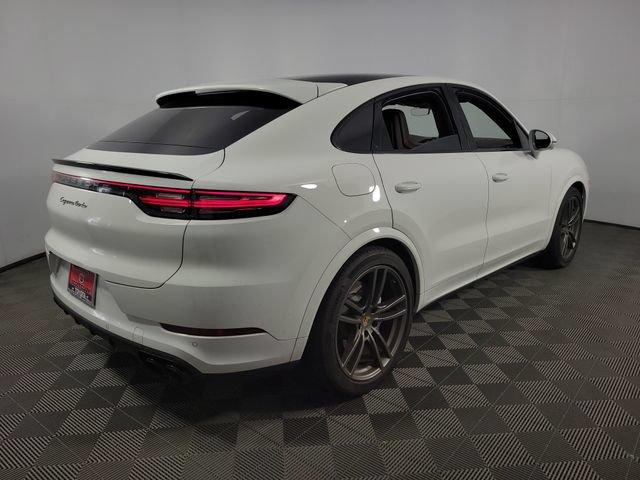 Used 2023 Porsche Cayenne Turbo AWD/4WD image 8