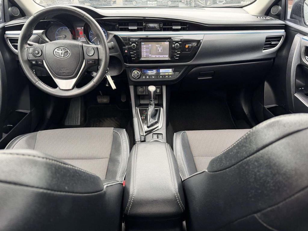 Used 2015 Toyota Corolla S FWD image 2