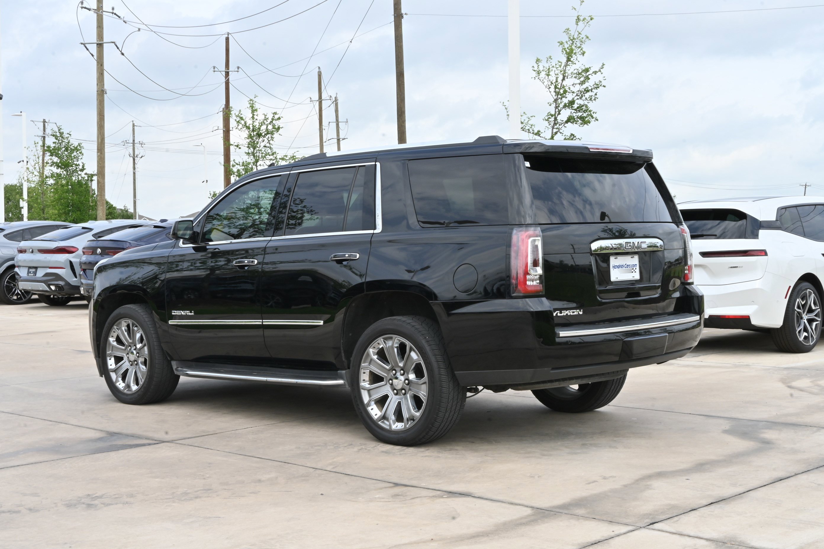 Used 2016 GMC Yukon Denali w/ Open Road Package image 7