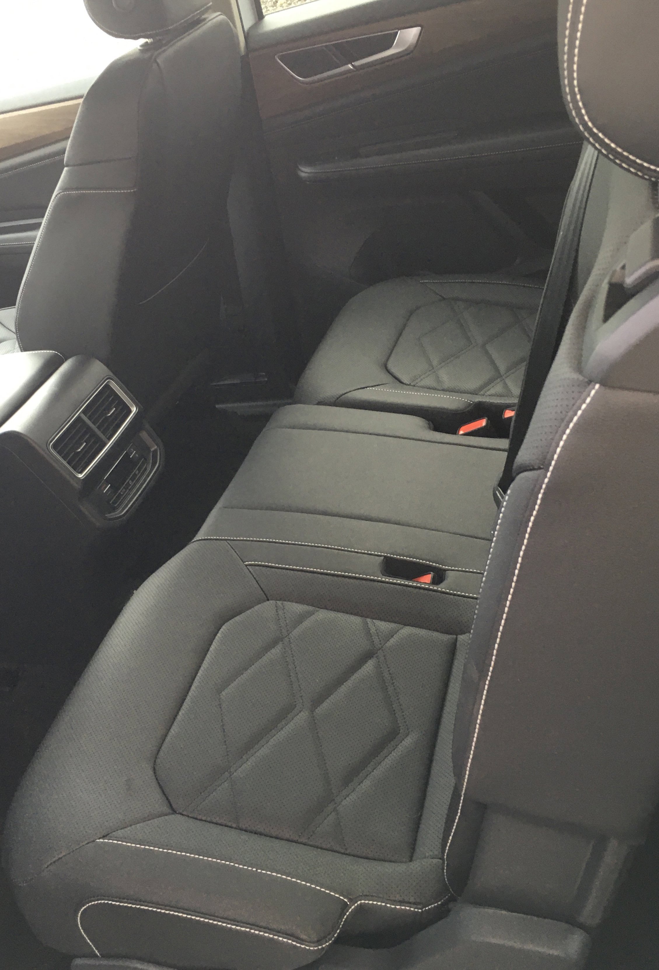 New 2026 Volkswagen Atlas SE image 9