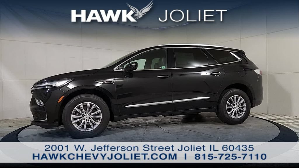 Used 2024 Buick Enclave Premium FWD image 3