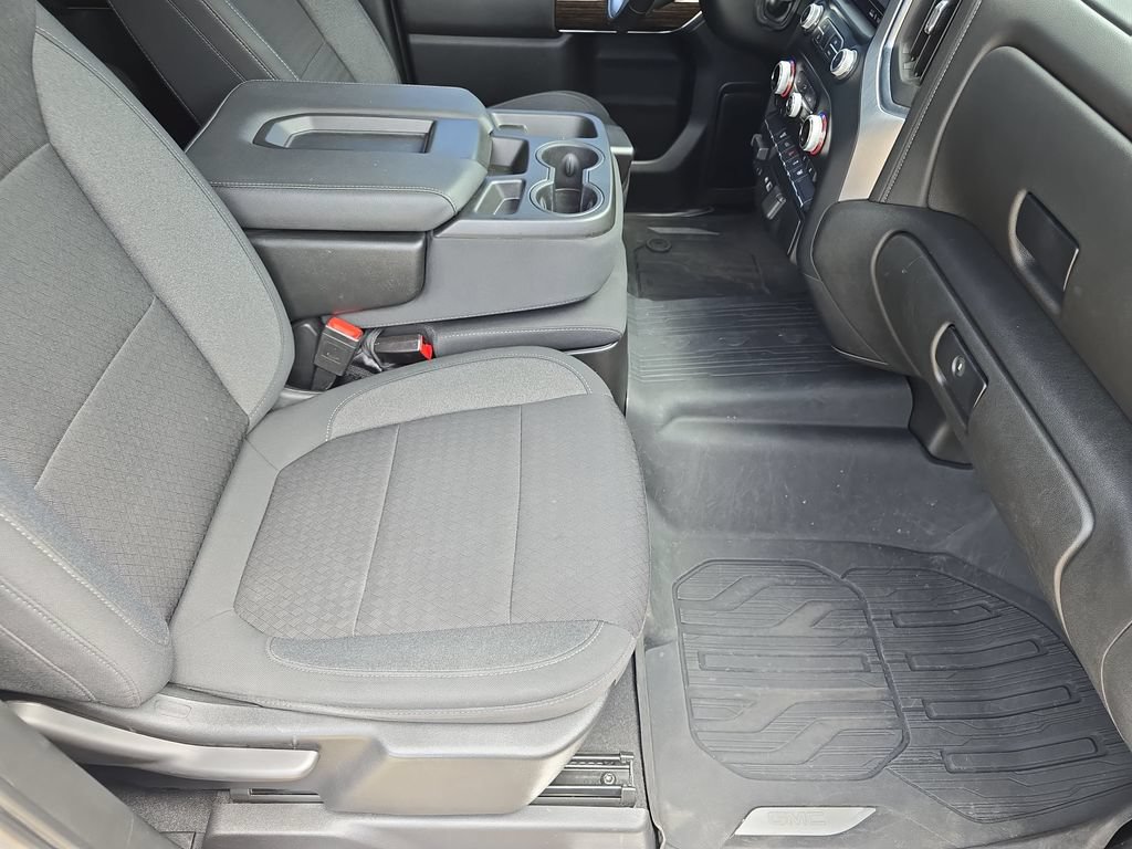 Used 2022 GMC Sierra 2500 SLE w/ SLE Value Package; AWD/4WD image 10