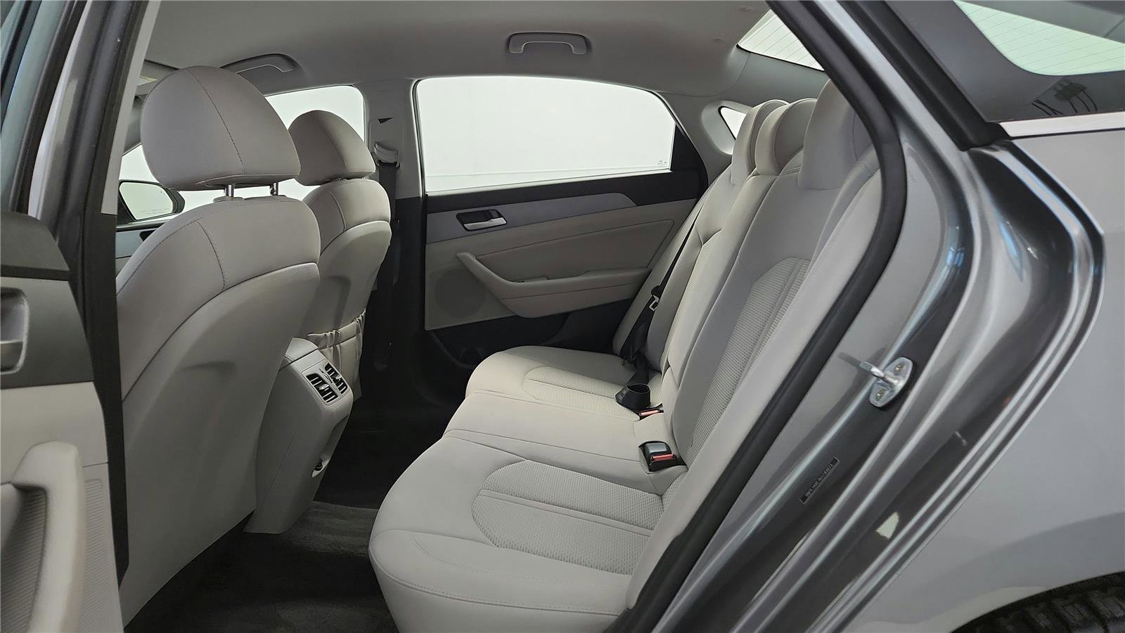 Used 2019 Hyundai Sonata SEL image 24