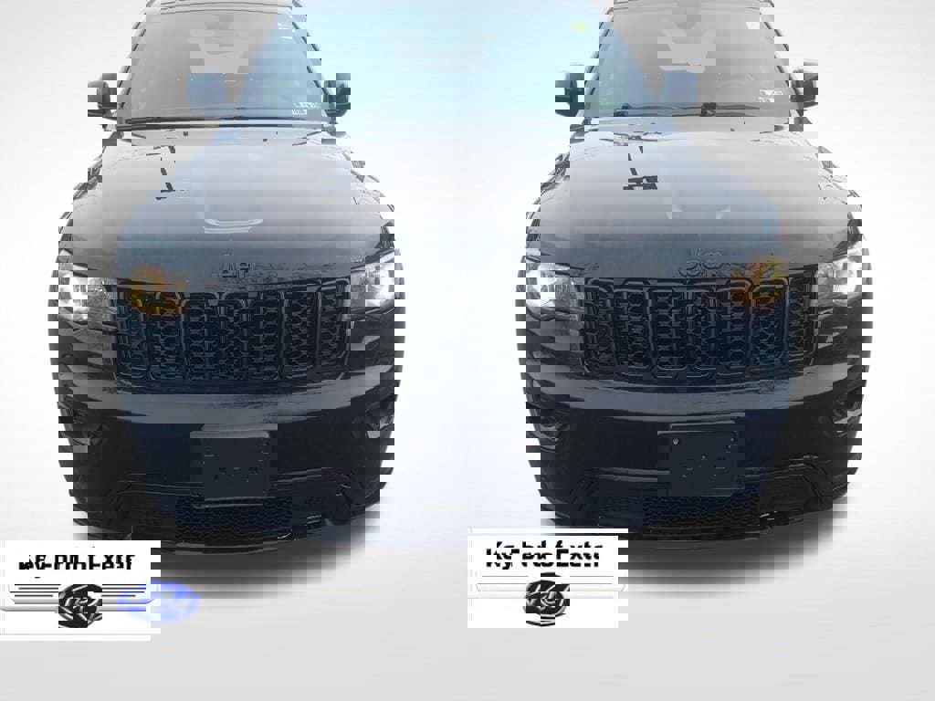 Used 2019 Jeep Grand Cherokee Altitude image 4