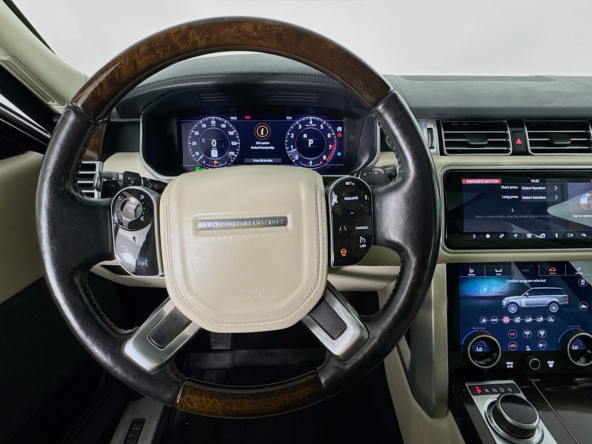 Used 2019 Land Rover Range Rover Long Wheelbase Supercharged AWD/4WD image 11