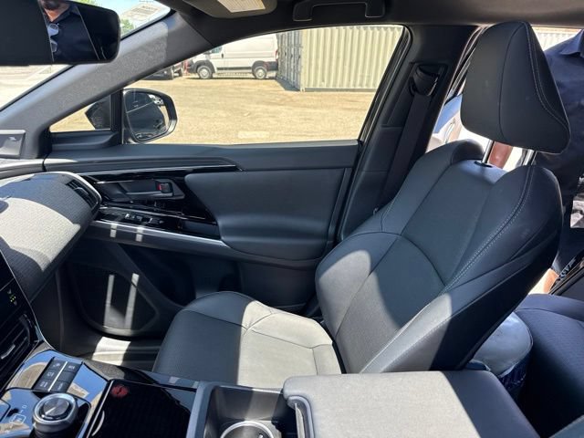 Used 2024 Toyota bZ4X FWD image 34
