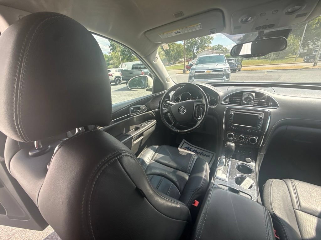 Used 2015 Buick Enclave Premium FWD image 16
