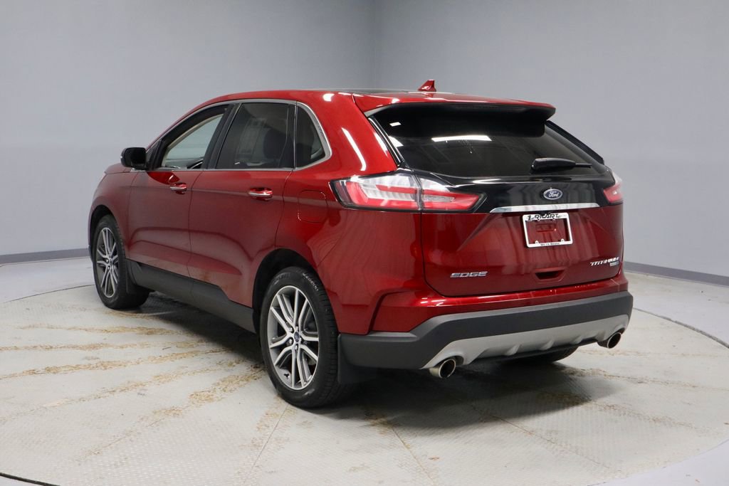 Certified 2019 Ford Edge Titanium w/ Cold Weather Package image 10