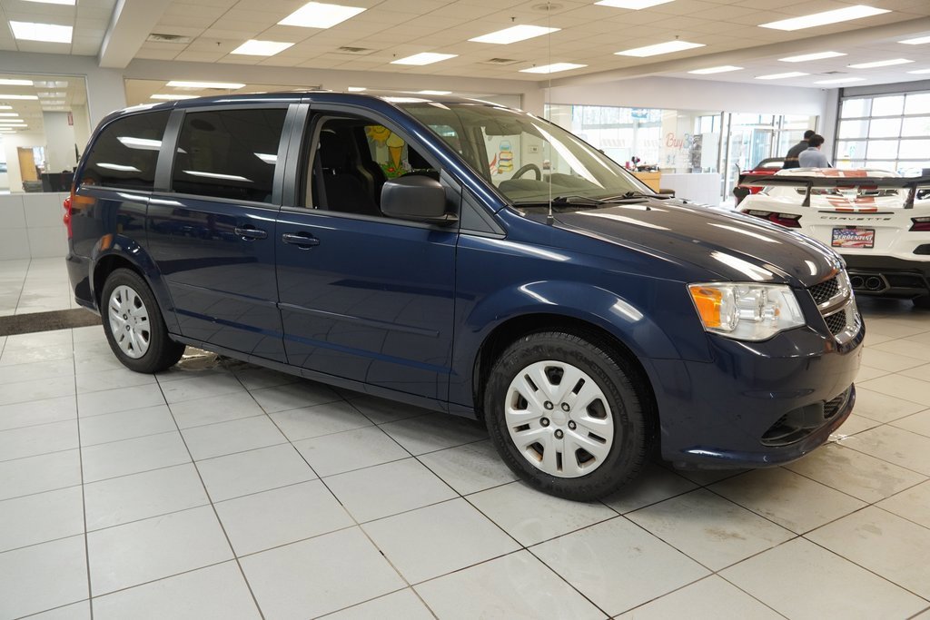 Used 2016 Dodge Grand Caravan SE w/ Quick Order Package 29E SE image 12