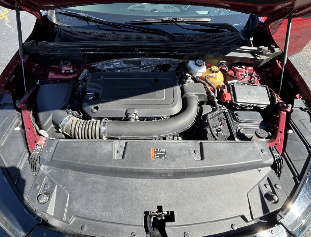 Certified 2021 Buick Envision Essence AWD/4WD image 10