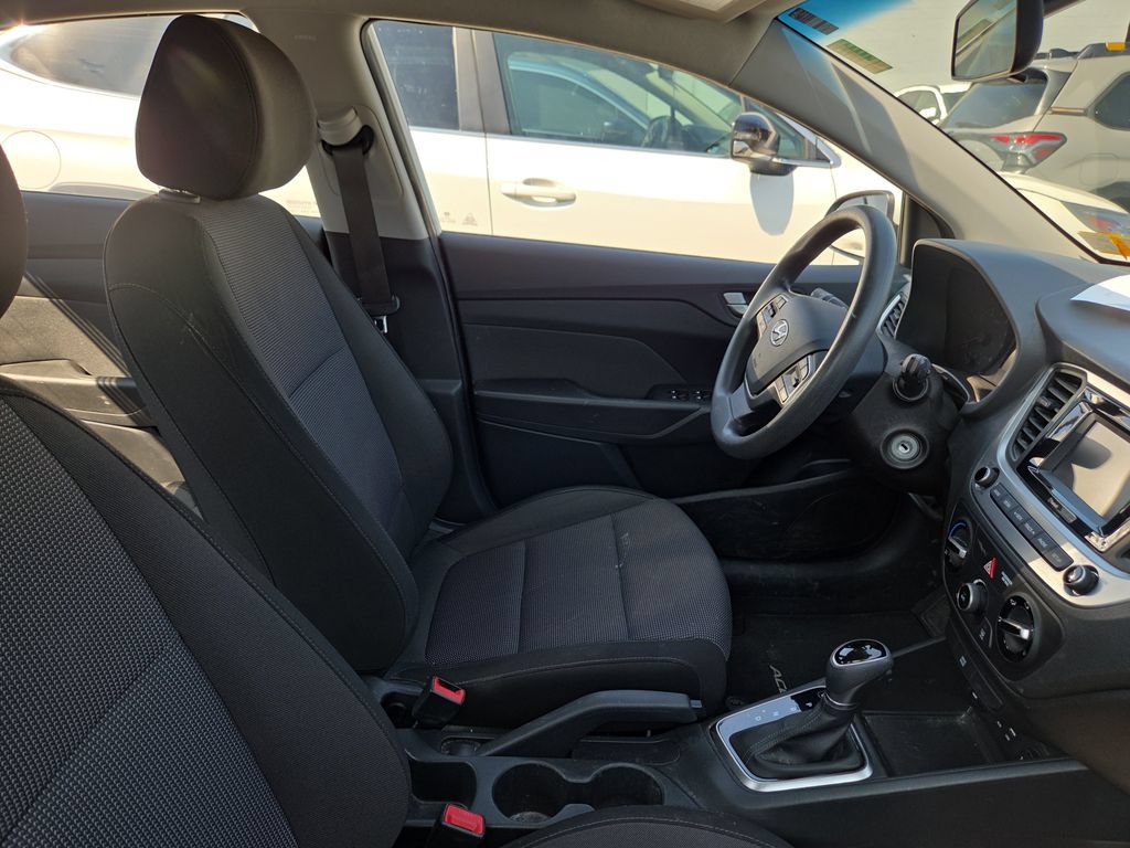 Used 2018 Hyundai Accent SE FWD image 6