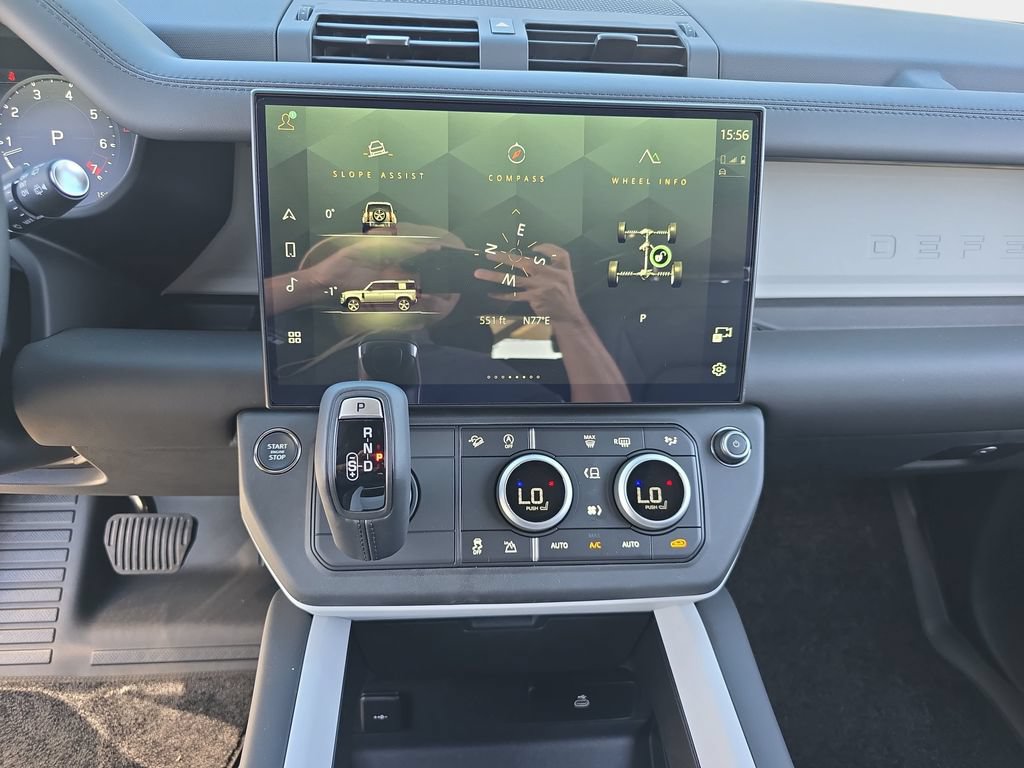 New 2026 Land Rover Defender 110 S AWD/4WD image 20