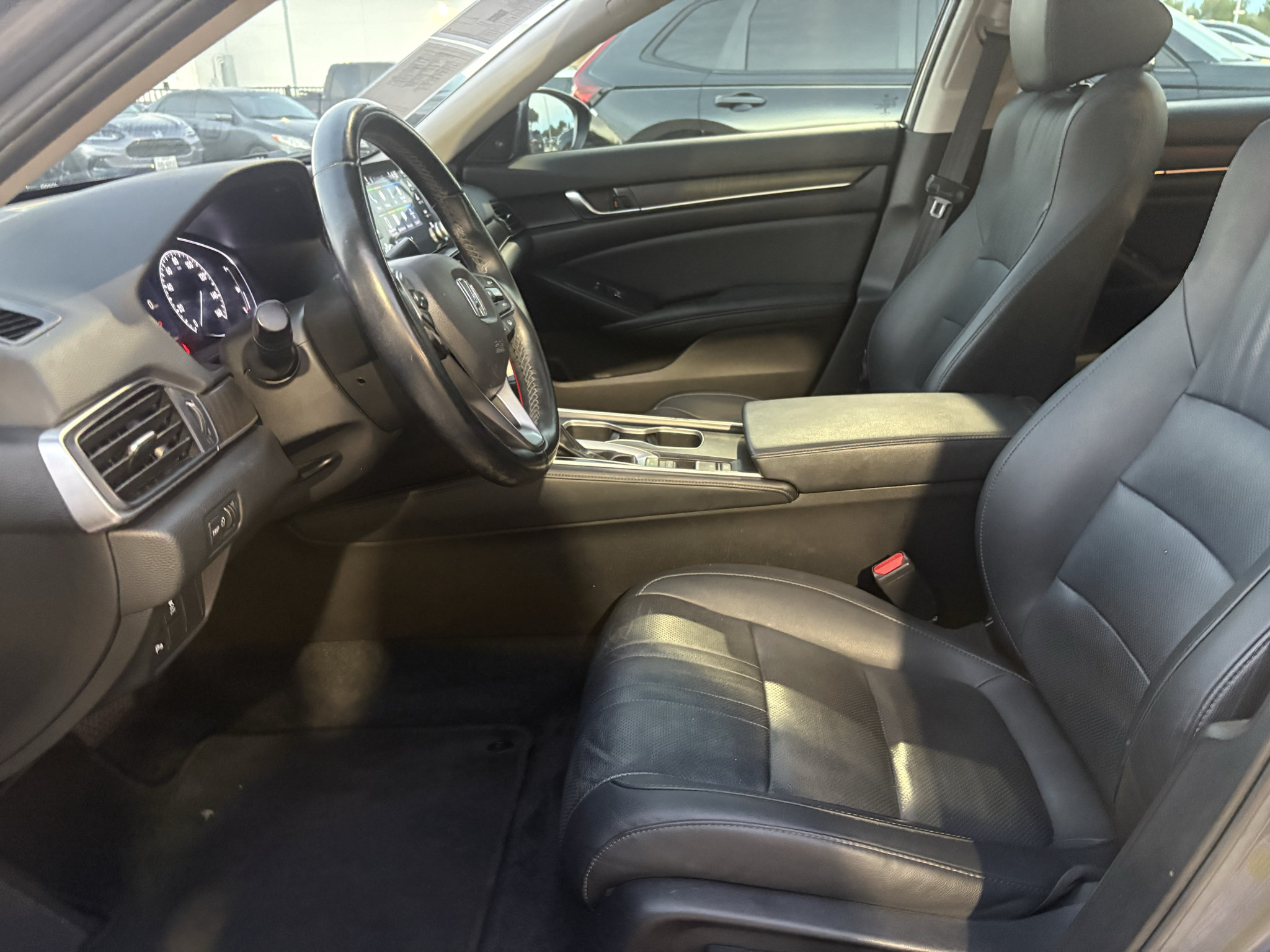 Used 2021 Honda Accord EX-L image 10