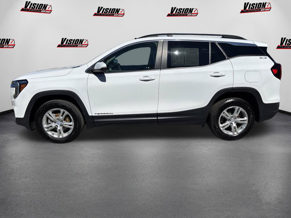 Used 2023 GMC Terrain SLE w/ Driver Convenience Package AWD/4WD image 8