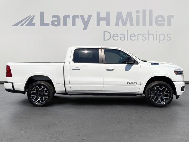New 2026 RAM 1500 Laramie AWD/4WD image 6