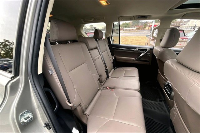 Used 2022 Lexus GX 460 Premium image 22