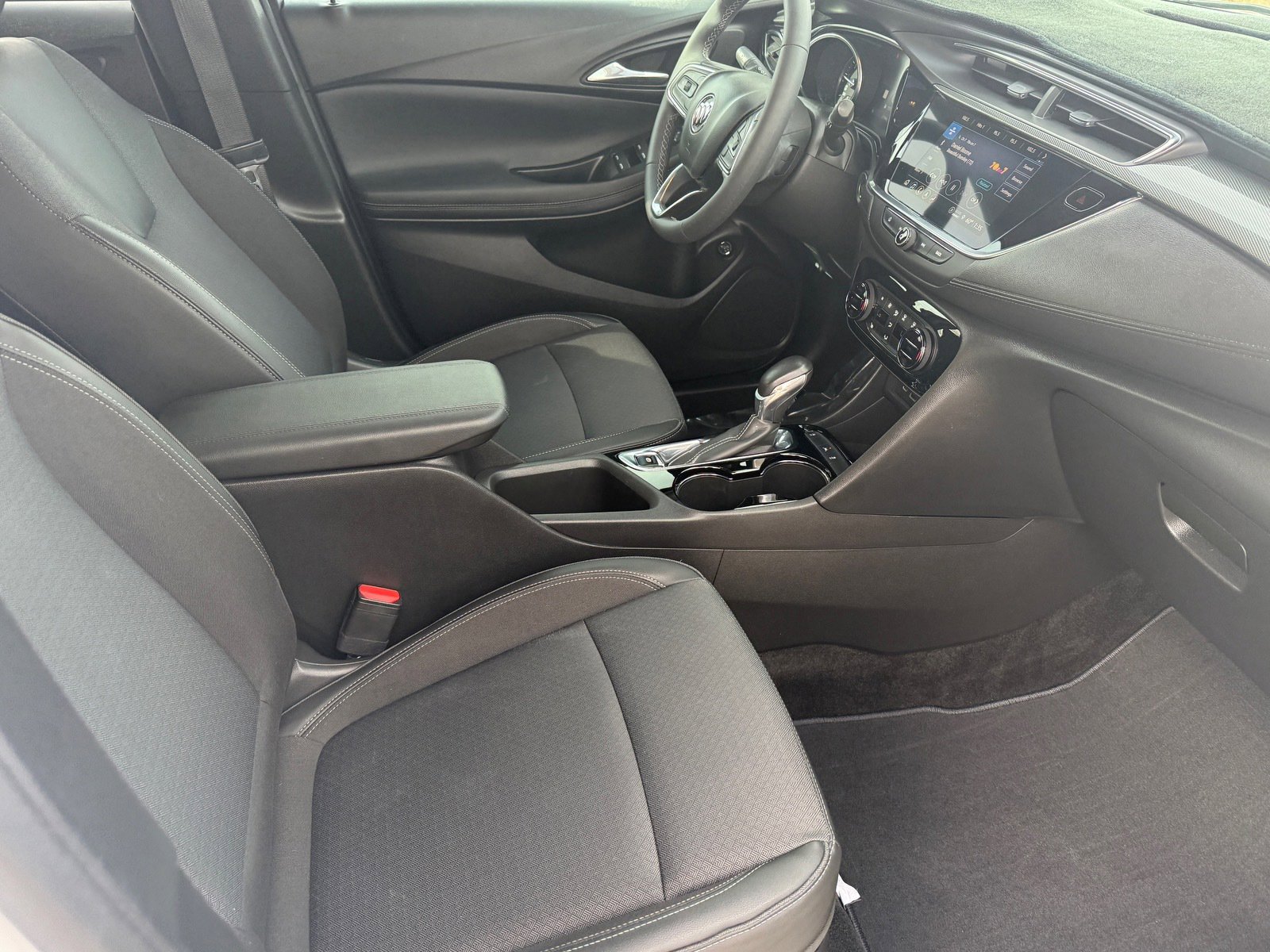 Used 2022 Buick Encore GX Select w/ Advanced Technology Package image 10