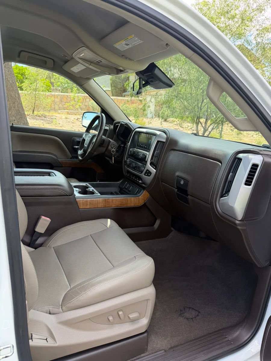 Used 2018 GMC Sierra 1500 SLT w/ Enhanced Driver Alert Package RWD image 11