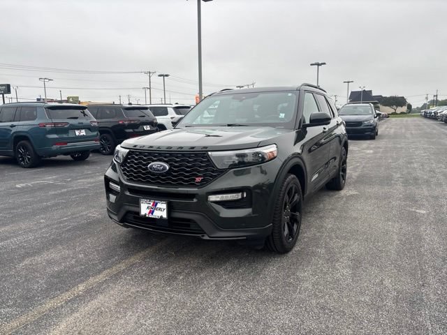 Used 2022 Ford Explorer ST w/ Equipment Group 401A