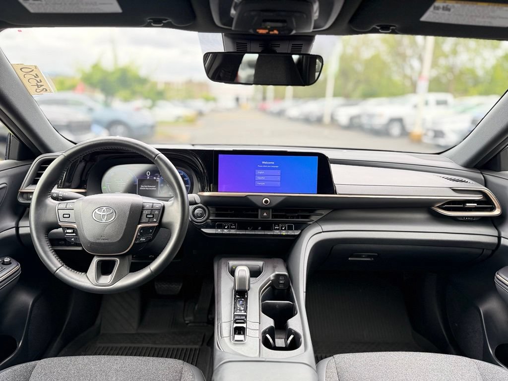 Certified 2023 Toyota Crown AWD/4WD image 23