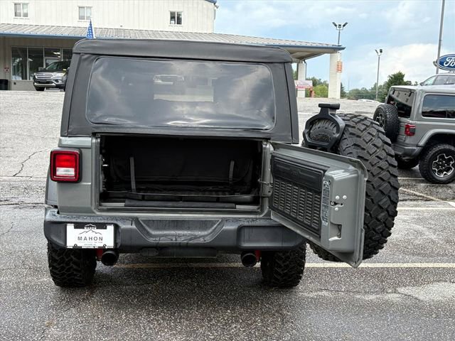 Used 2020 Jeep Wrangler Sport image 23