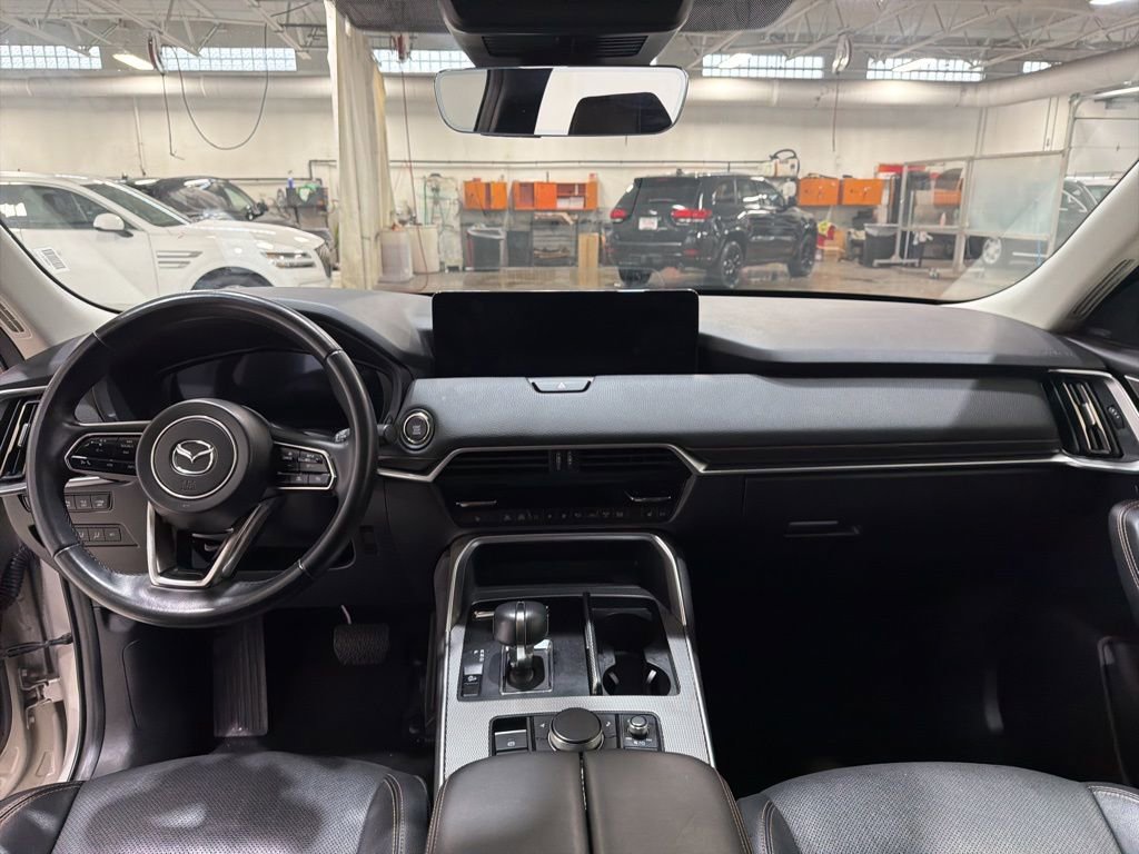 Used 2025 MAZDA CX-90 3.3 Turbo w/ Premium Sport Pkg image 13