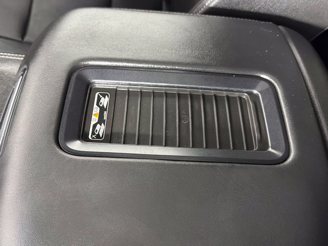 Used 2018 Chevrolet Tahoe Premier AWD/4WD image 28