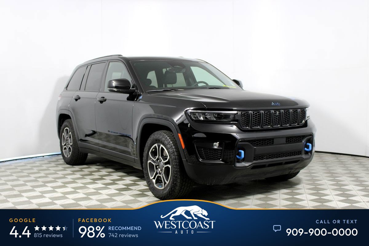 Used 2023 Jeep Grand Cherokee Trailhawk