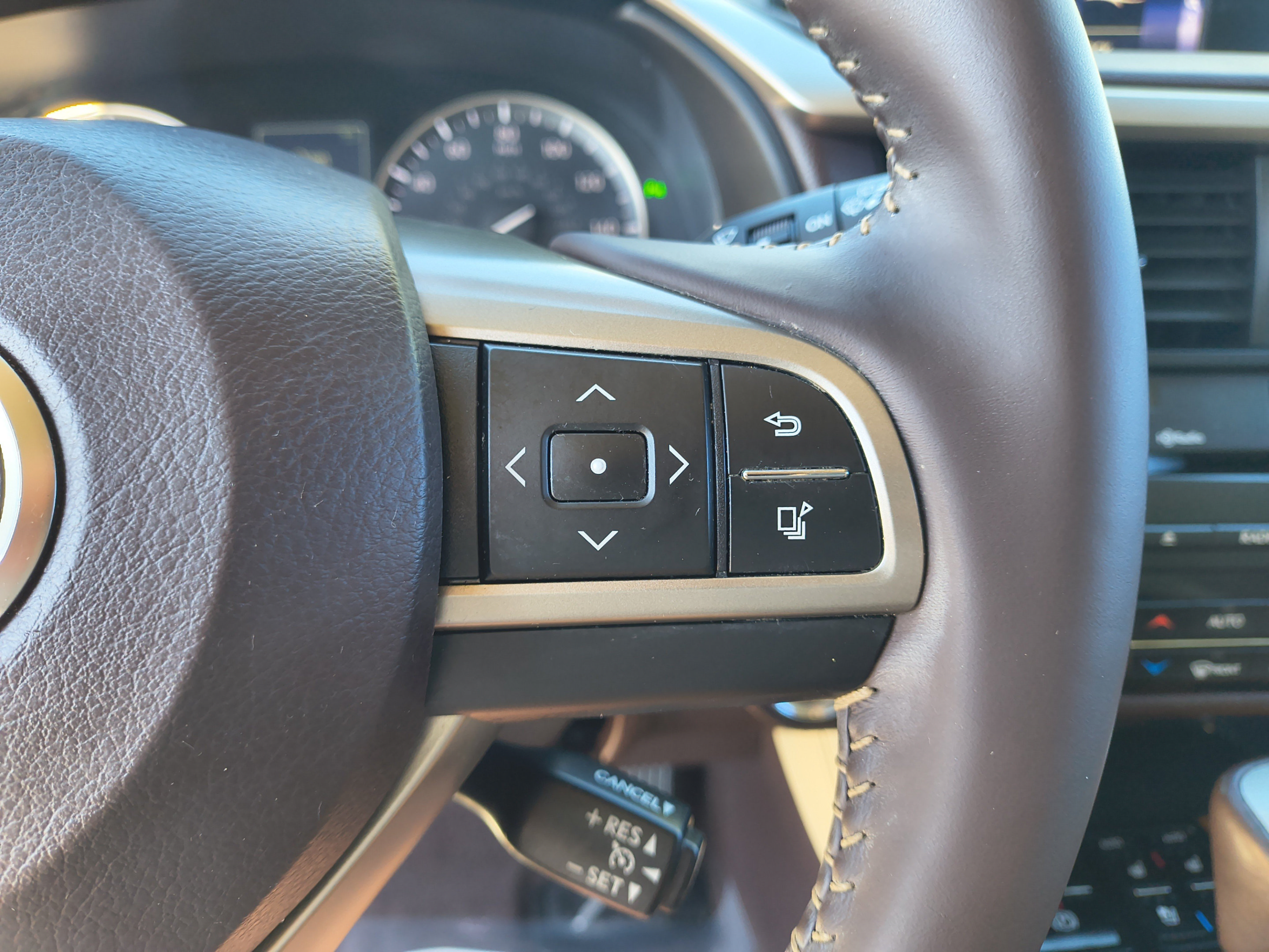 Used 2016 Lexus RX 350 FWD w/ Premium Package image 31