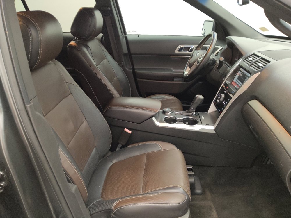 Used 2015 Ford Explorer Sport w/ Equipment Group 401A AWD/4WD image 21