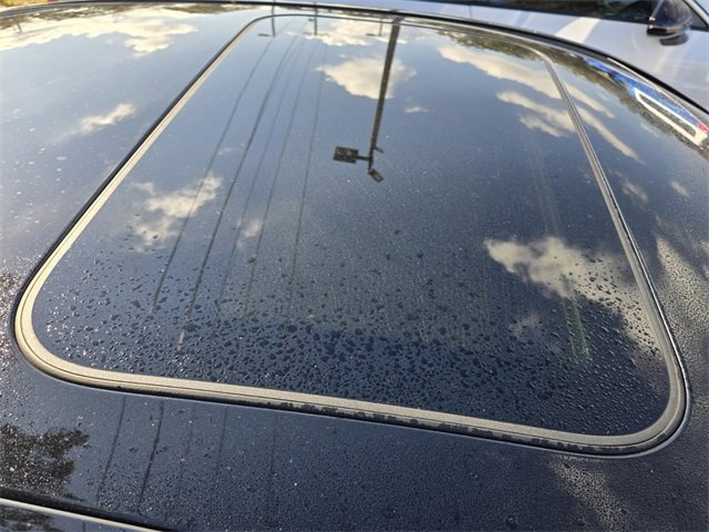 Used 2019 Mercedes-Benz C 300 Sedan image 13