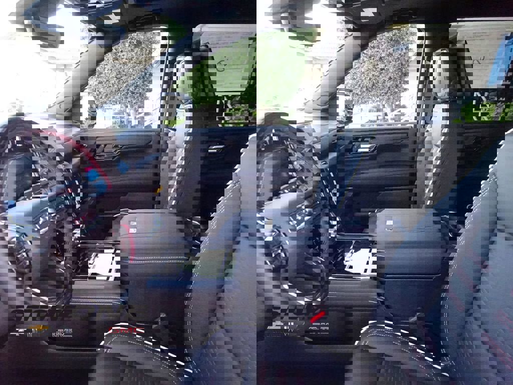 New 2026 GMC Yukon AT4 Ultimate image 13