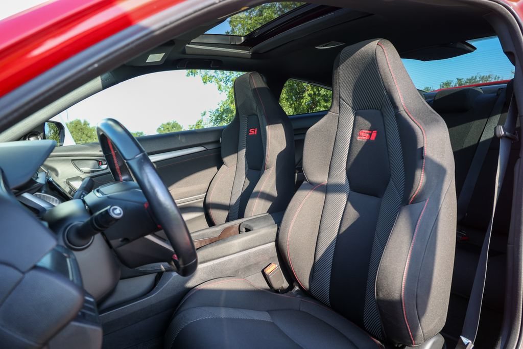 Used 2018 Honda Civic Si image 5